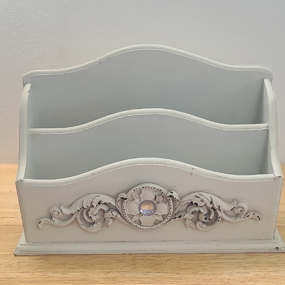 Elegant Gray White Wooden Mail Organizer